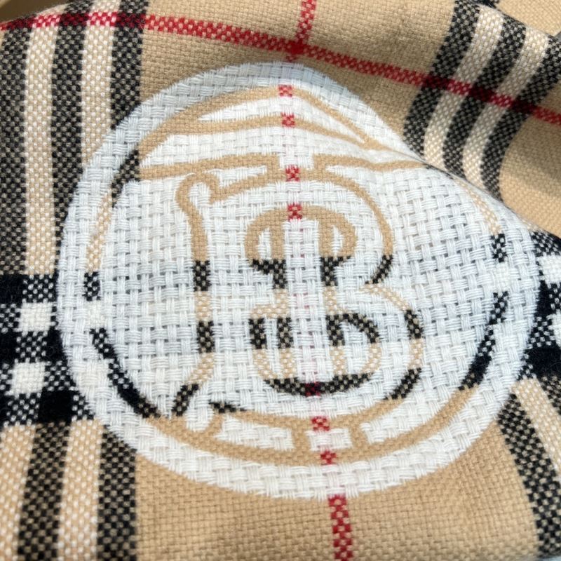 BURBERRY